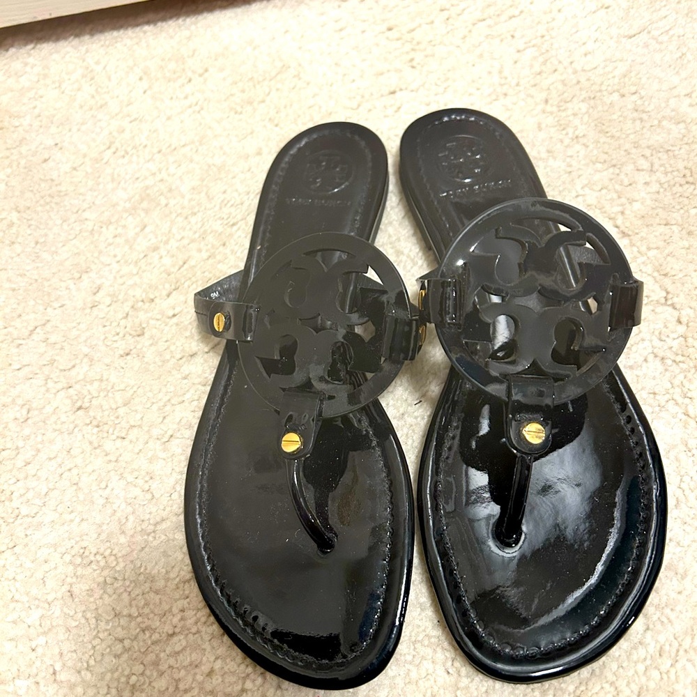 Tory Burch black patent leather Miller sandals size 9M